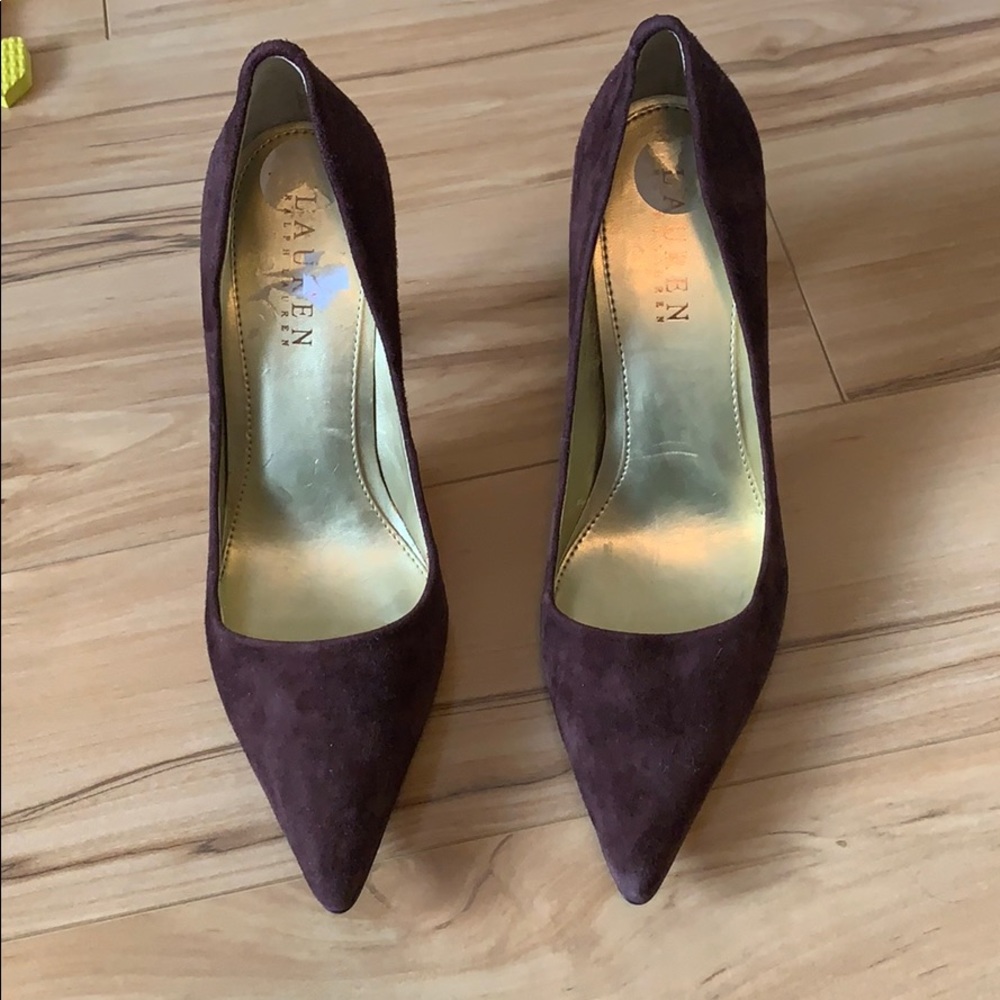 Lauren brown suede pump